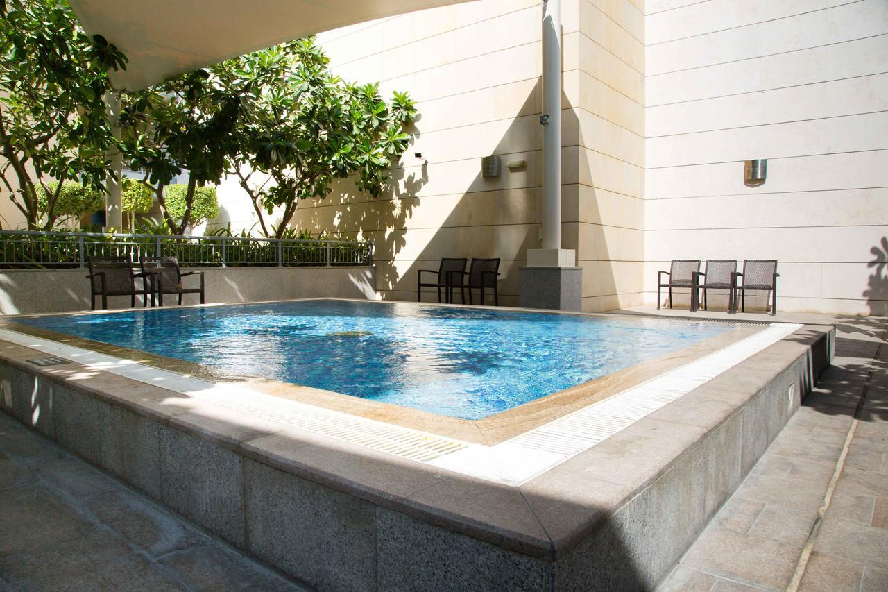 Hi Guests Vacation Homes - Claren Towers دبي المظهر الخارجي الصورة