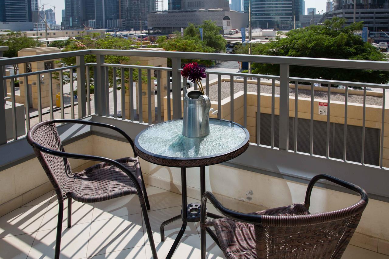 Hi Guests Vacation Homes - Claren Towers دبي المظهر الخارجي الصورة